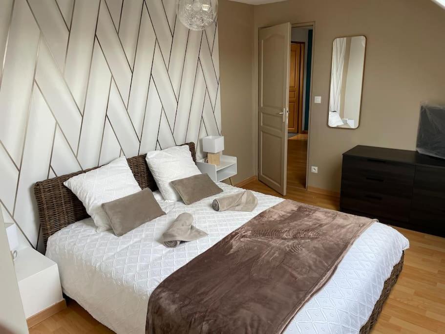 Maison D'Hotes Baslieux-sous-Chatillon Extérieur photo